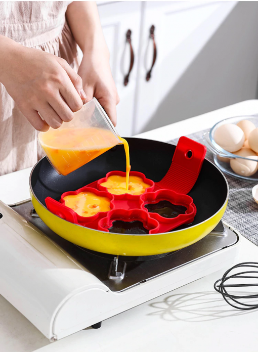 eggs Pancake Mold Ring Makes the perfect pancakes Kitchen bakeware from high grade silicone by MERRY BIRD hash browns brownies in non-stick silicone maker tool 