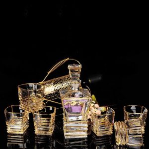 Luxury Gold Whisky Decanter Set